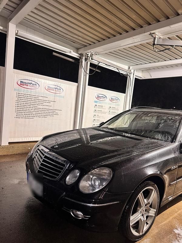 Gebraucht Mercedes E320 224 PS (164 kW) 2007 Andere farben Kombi