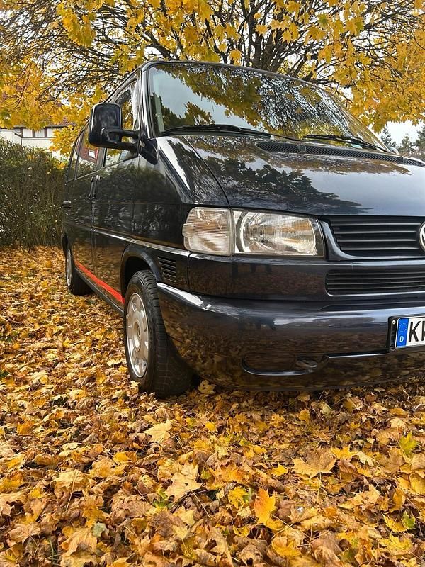Blau Gebraucht 1996 VW T4 Van | 5.650 € (Fairer Preis) - Bild 1/4