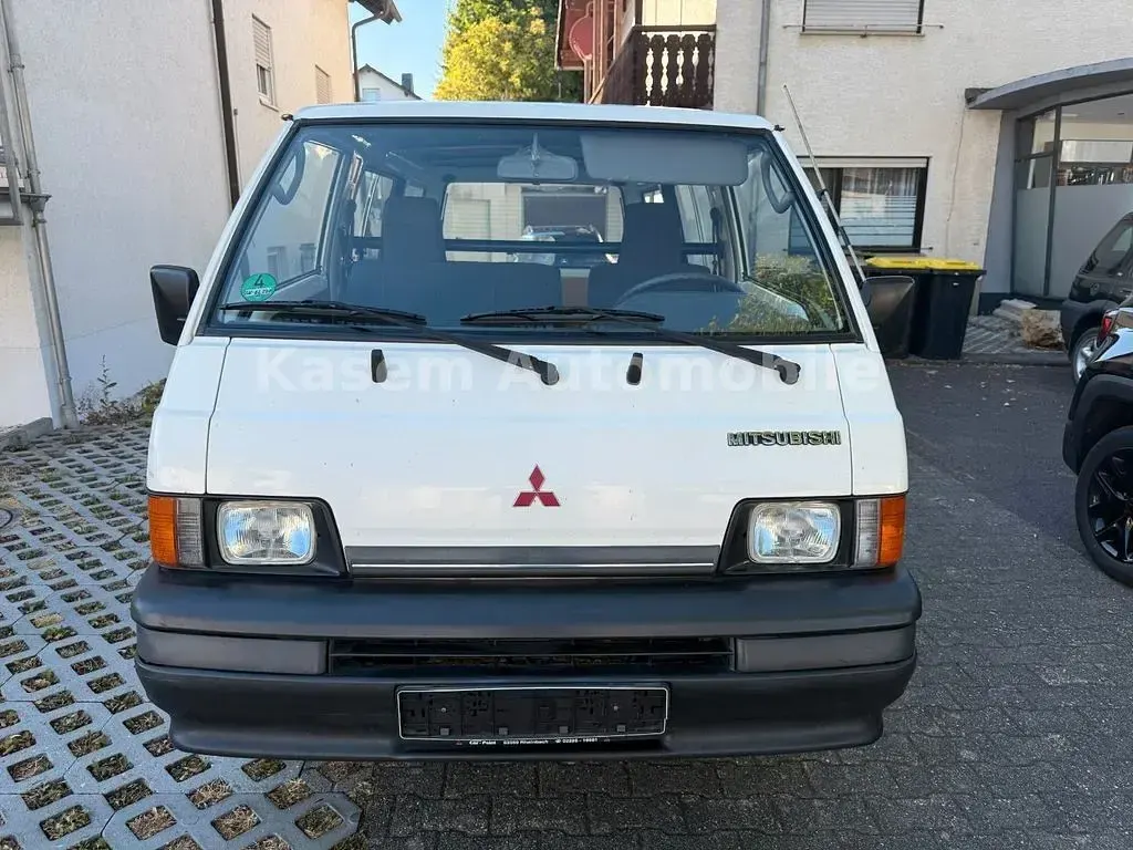 Gebraucht Mitsubishi L300 1993 Weiß Van / Kleinbus