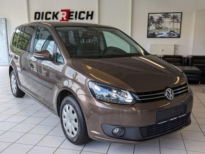 Braun Gebraucht 2015 VW Touran Van / Kleinbus | 6.980 € (Superpreis) - Bild 1/4