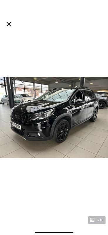 Schwarz Gebraucht 2019 Peugeot 2008 GT-line SUV | 15.000 € - Bild 1/4