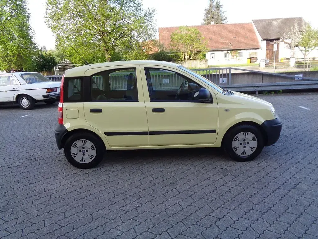 Occasion Fiat Panda Active 54 ch (39 kW) 2010 Jaune Citadine