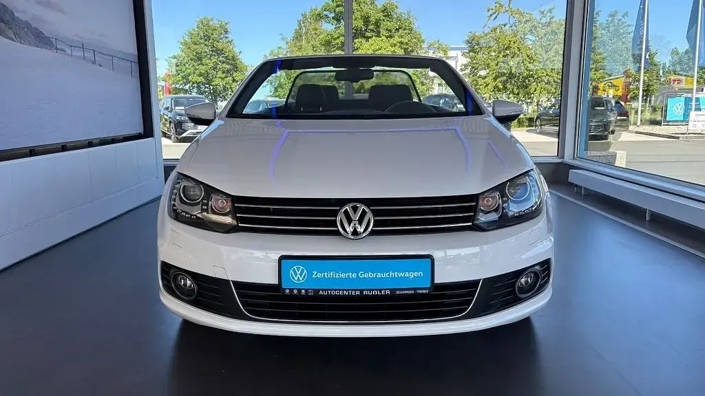 Gebraucht VW Eos Sportline 122 PS (89 kW) 2013 Weiß Cabrio