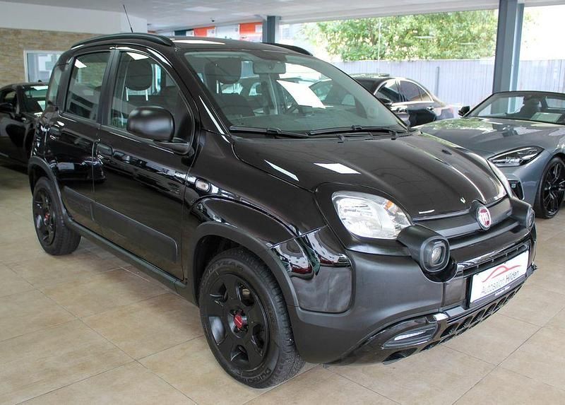 Schwarz Gebraucht 2020 Fiat Panda Cross Cross Kleinwagen | 9.200 € (Fairer Preis) - Bild 1/4