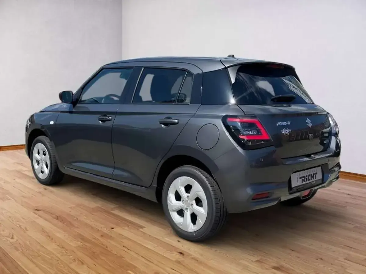 Neu Suzuki Swift Comfort 82 PS (60 kW) 2026 Mineral gray metallic Kleinwagen