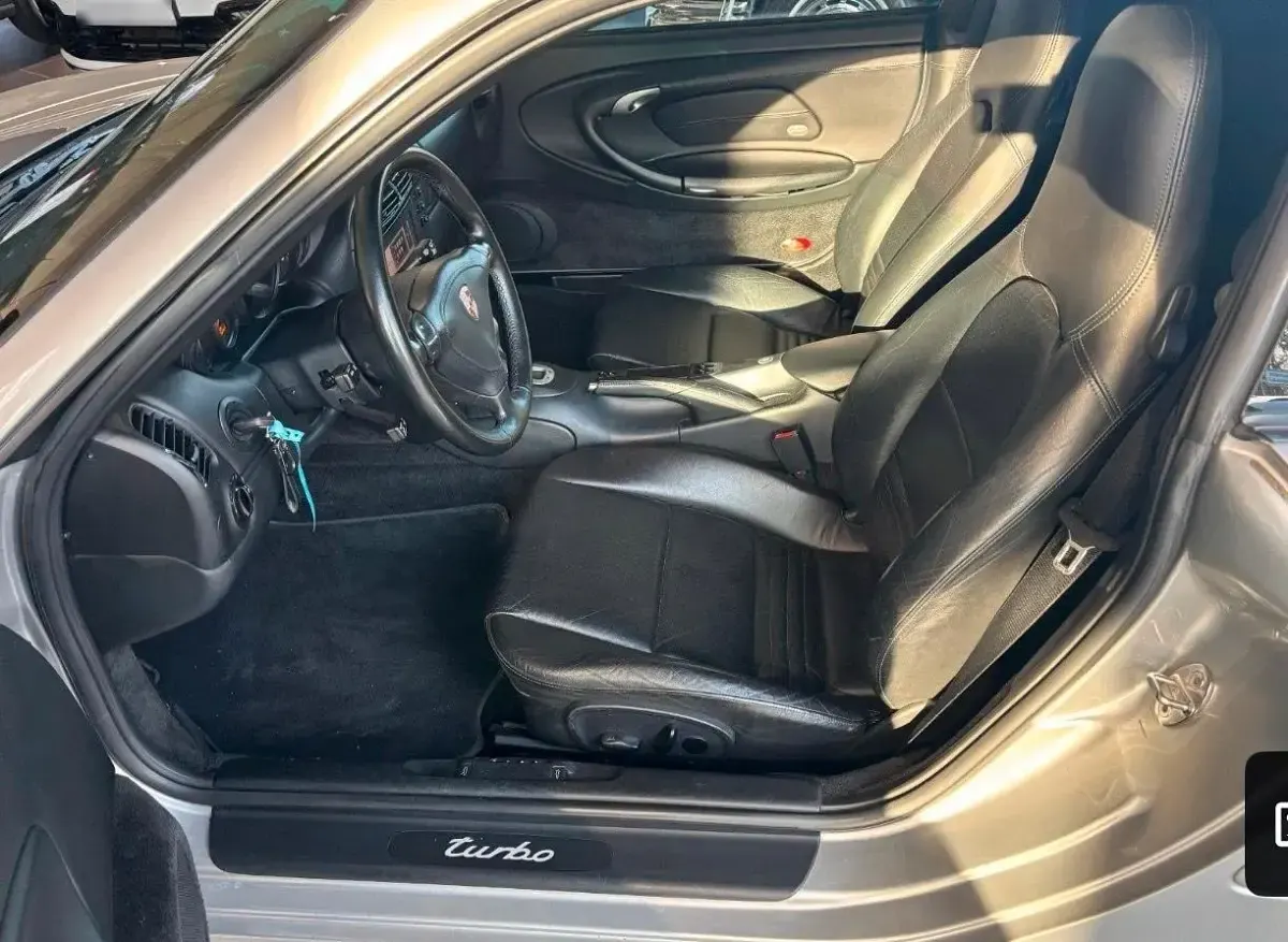 Gebraucht Porsche 996 420 PS (308 kW) 2000 Silber Coupé