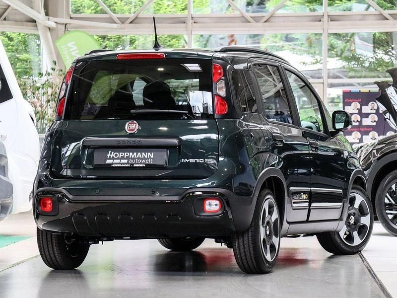 Neu Fiat Panda Cross Cross 69 PS (50 kW) 2025 Grün Kleinwagen