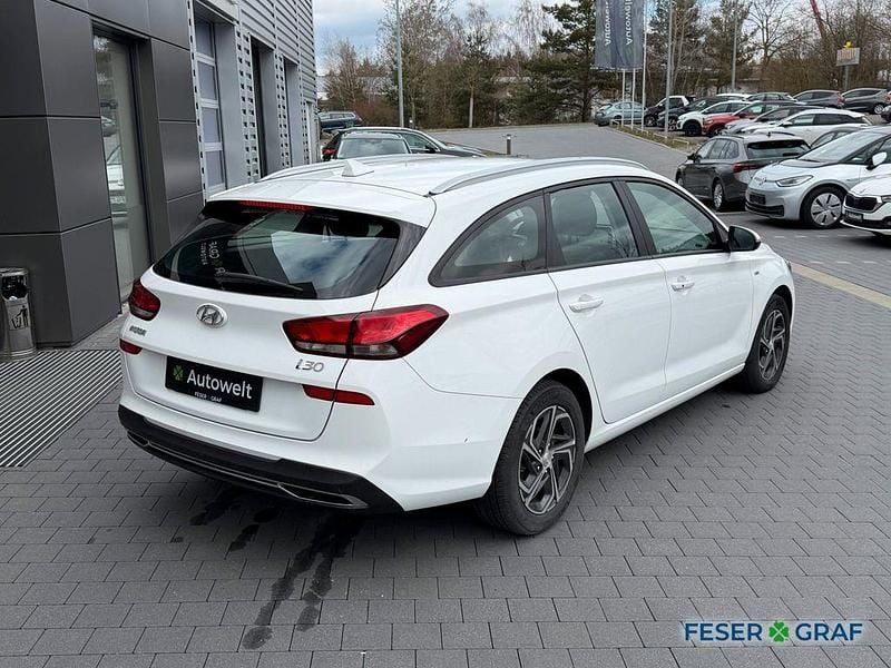 Gebraucht Hyundai i30 Trend 136 PS (100 kW) 2022 Weiß Kombi
