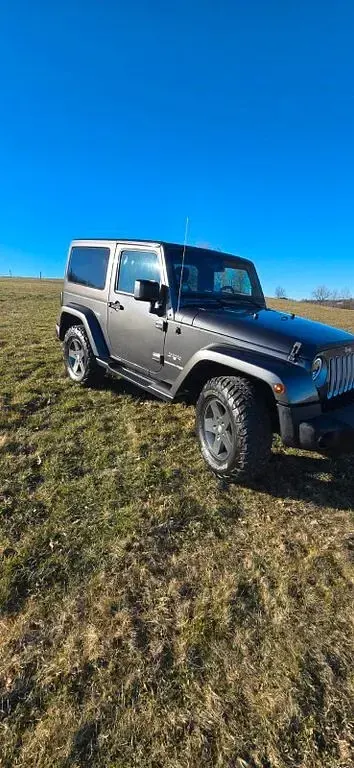 Usata Jeep Wrangler Sahara 200 CV (147 kW) 2018 Grigio SUV