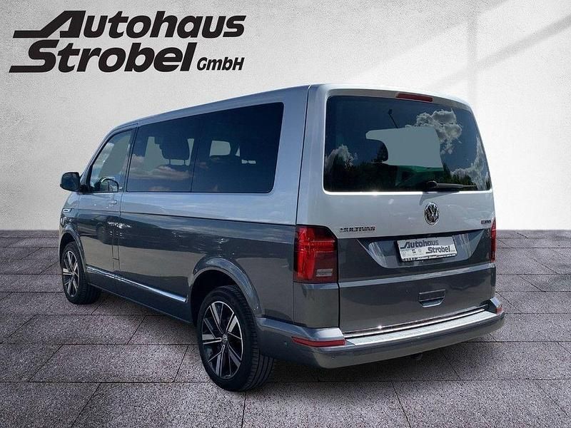 Second-hand VW Multivan Generation Six 204 CP (150 kW) 2021 Argintiu Monovolum