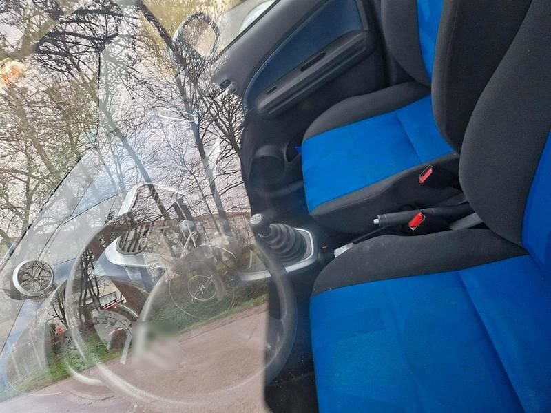 Gebraucht Opel Agila Eco 75 PS (55 kW) 2010 Blau Kleinwagen