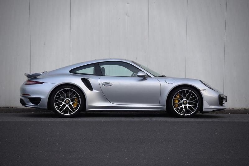 Gebraucht Porsche 991 560 PS (411 kW) 2013 Silber Coupé