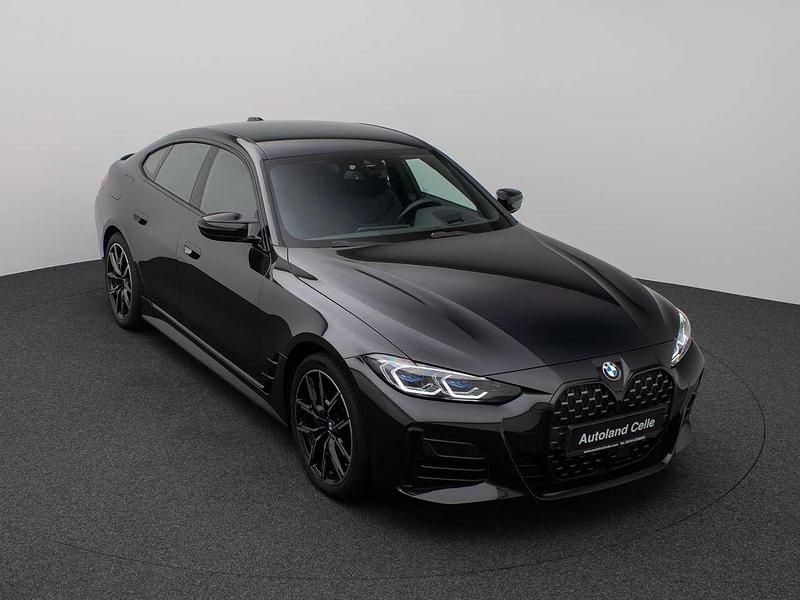 Gebraucht BMW 440 374 PS (275 kW) 2022 Saphirschwarz metallic 475 Coupé