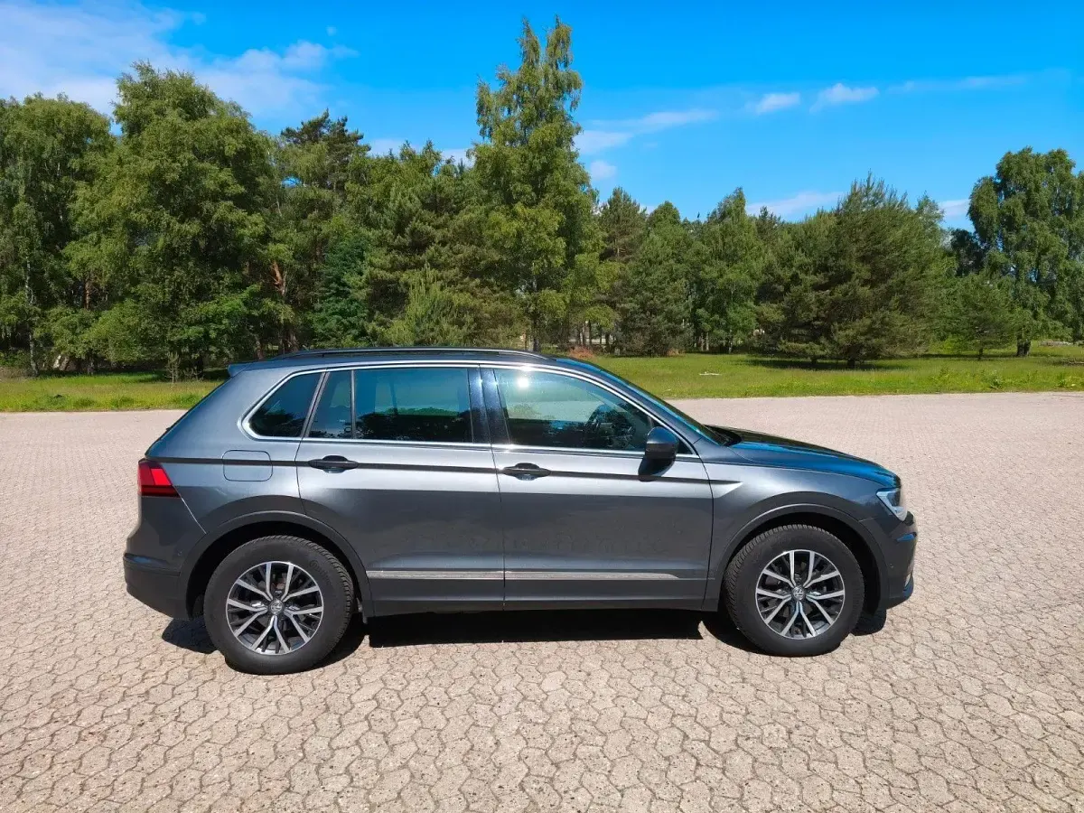 Gebraucht VW Tiguan 150 PS (110 kW) 2019 Grau SUV