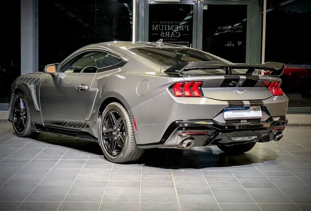 Gebraucht Ford Mustang Dark Horse 315 PS (231 kW) 2025 Grau