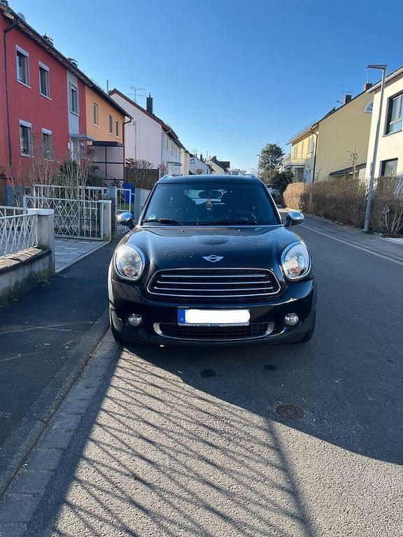 Schwarz Gebraucht 2012 Mini Cooper D Countryman SUV | 8.200 € - Bild 1/4