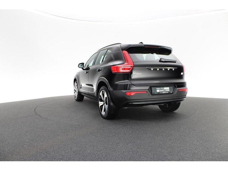 Gebraucht Volvo XC40 Core 169 kW (231 PS) 2022 Black solid stone SUV