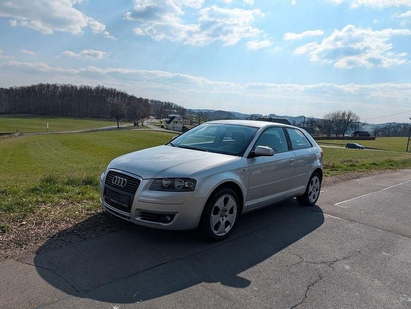 Gebraucht Audi A3 103 PS (75 kW) 2007 Silber Kleinwagen