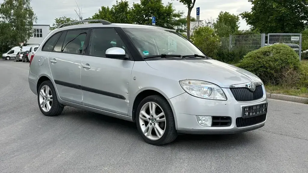 Gebraucht Skoda Fabia Sport 86 PS (63 kW) 2009 Silber Kombi