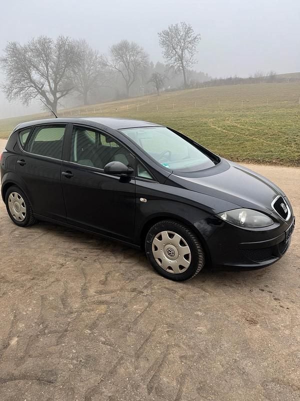 Gebraucht Seat Altea 105 PS (77 kW) 2008 Schwarz Kleinwagen