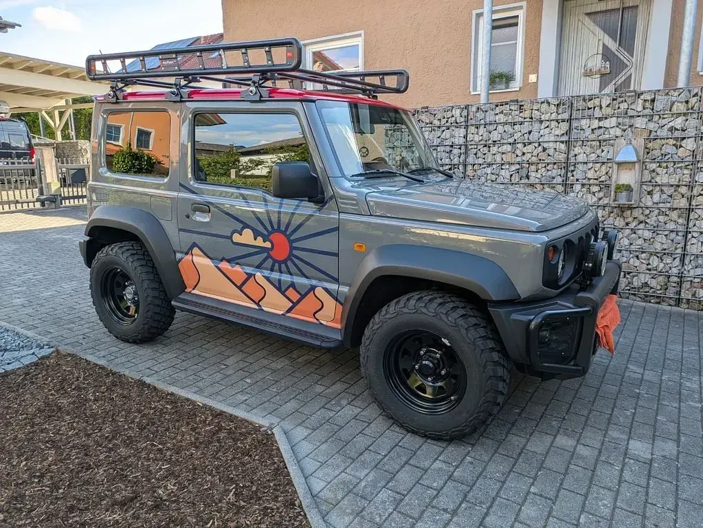 Gebraucht Suzuki Jimny 101 PS (74 kW) 2022 Grau SUV
