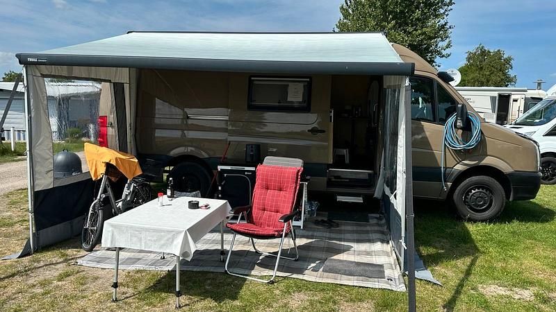 Gebraucht VW Crafter 168 PS (123 kW) 2012 Braun Van