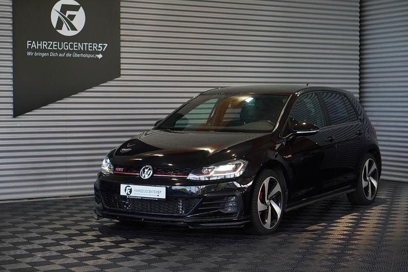 Gebraucht VW Golf VII GTI 245 PS (180 kW) 2020 Schwarz Limousine