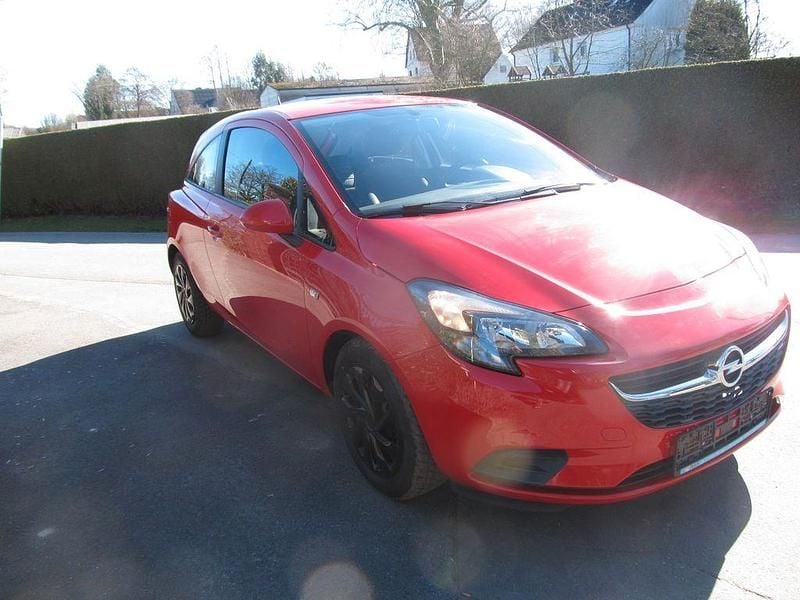Gebraucht Opel Corsa Color Edition 90 PS (66 kW) 2015 Rot Kleinwagen