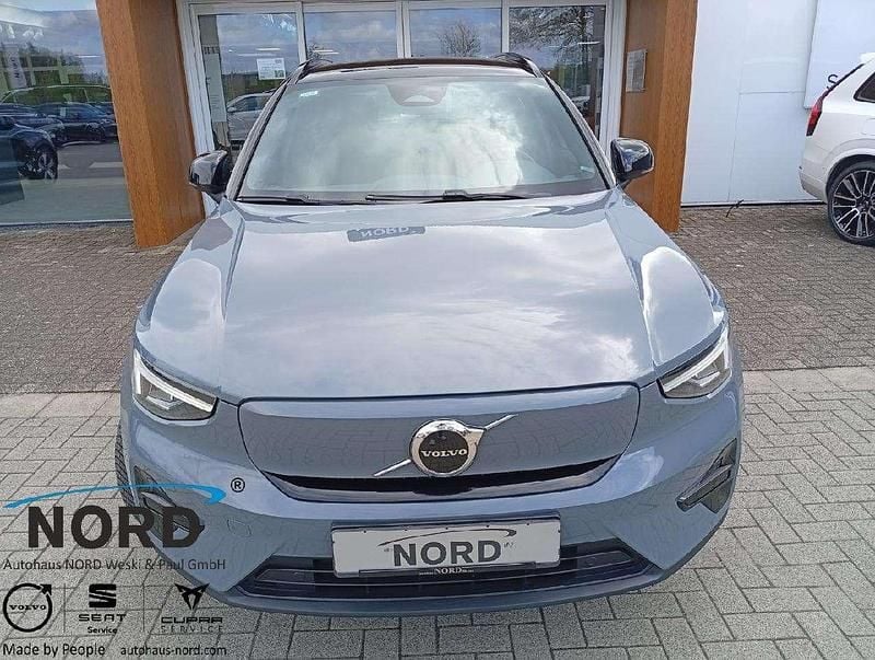 Gebraucht Volvo XC40 Core 169 kW (231 PS) 2023 Thunder grey / metallic SUV