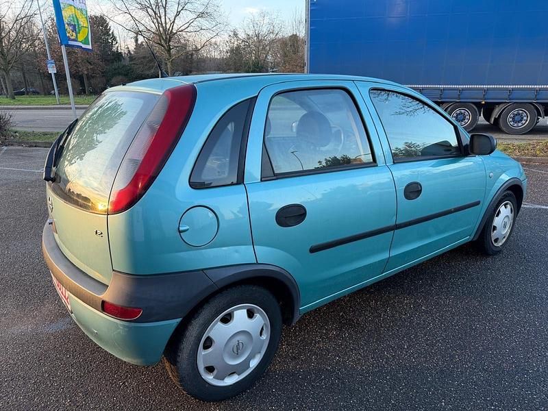 Gebraucht Opel Corsa 75 PS (55 kW) 2002 Grün Kleinwagen