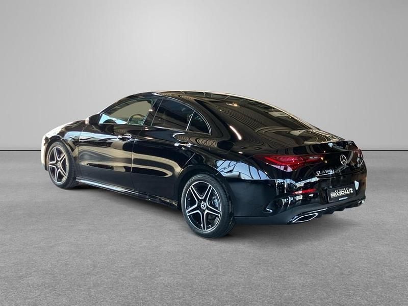 Gebraucht Mercedes CLA180 AMG line 136 PS (100 kW) 2025 Schwarz Limousine