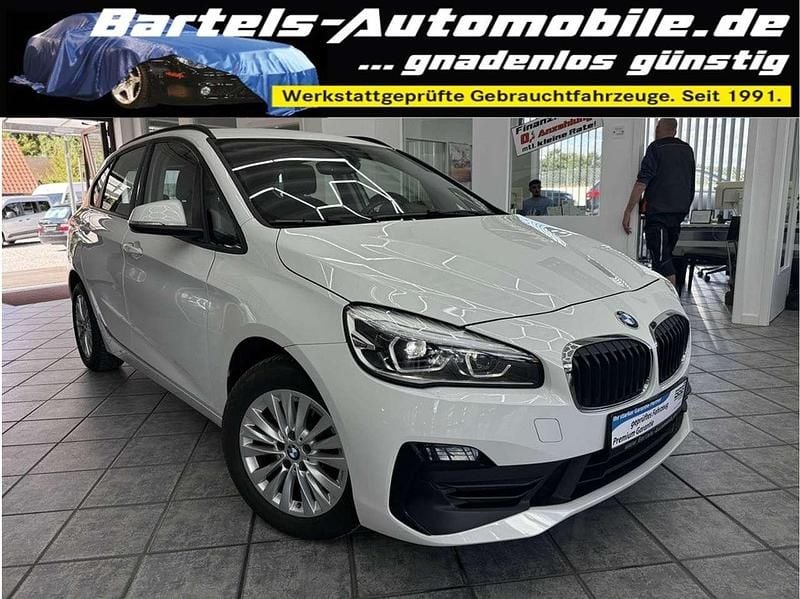 Alpinweiss iii Gebraucht 2019 BMW 220 Advantage Van / Kleinbus | 21.900 € (Guter Preis) - Bild 1/4