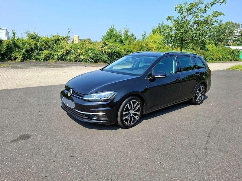 Schwarz Gebraucht 2019 VW Golf VII Join Kombi | 17.300 € (Fairer Preis) - Bild 1/4