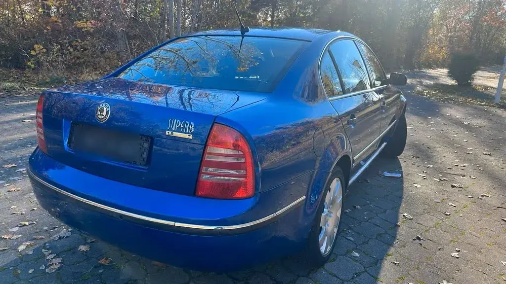 Gebraucht Skoda Superb Elegance 150 PS (110 kW) 2004 Blau Limousine