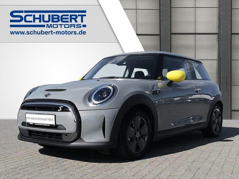 Grau Gebraucht 2022 Mini Cooper SE Essential Kleinwagen | 18.470 € (Fairer Preis) - Bild 1/4