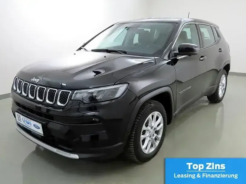 Occasion Jeep Compass Altitude 131 ch (96 kW) 2024 Noir SUV
