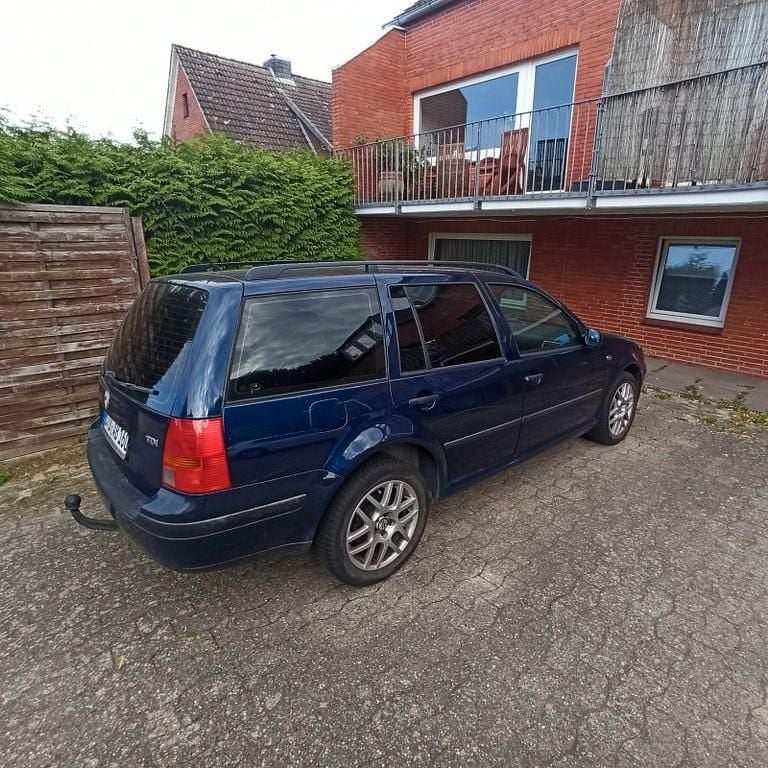 Blau Gebraucht 2000 VW Golf IV Comfortline Limousine | 1.750 € (Guter Preis) - Bild 1/4