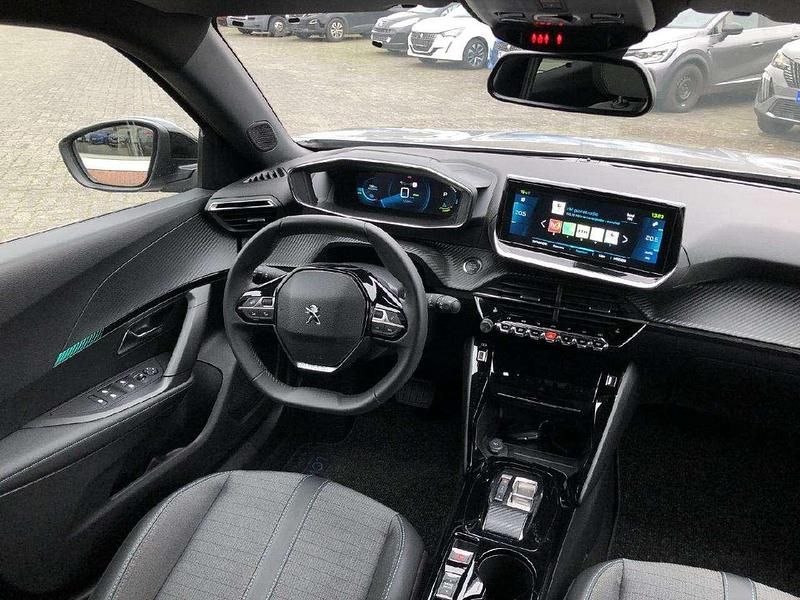 Gebraucht Peugeot e-2008 Allure 100 kW (136 PS) 2023 Lack grau artense/typ aussenve SUV