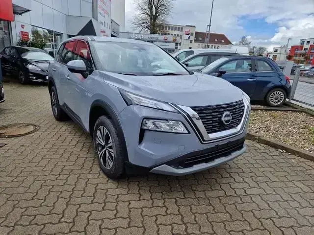 Neu Nissan X-Trail 360º 163 PS (119 kW) 2025 Grau SUV