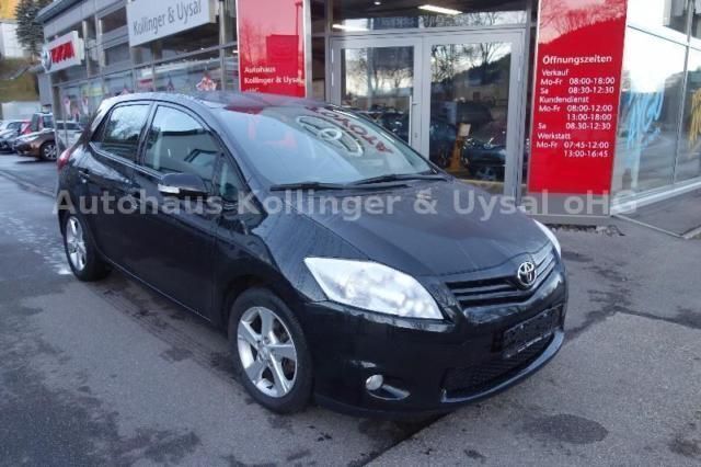 Gebraucht Toyota Auris Edition 132 PS (97 kW) 2011 Schwarz metallic Limousine
