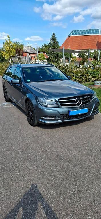 Gebraucht 2012 Mercedes C250 Avantgarde Kombi | 16.200 € (Teuer) - Bild 1/4