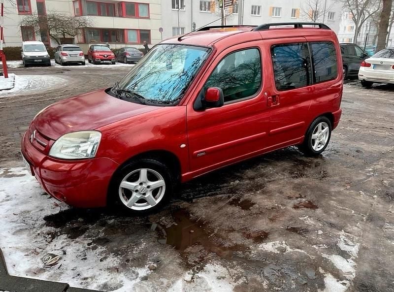 Gebraucht Citroën Berlingo 101 PS (74 kW) 2005 Rot Van / Kleinbus