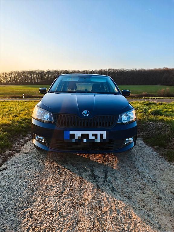 Gebraucht Skoda Fabia Ambition 90 PS (66 kW) 2017 Blau Limousine