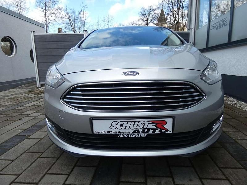 Gebraucht Ford C-MAX Titanium 125 PS (91 kW) 2019 Polarsilber metallic Van / Kleinbus