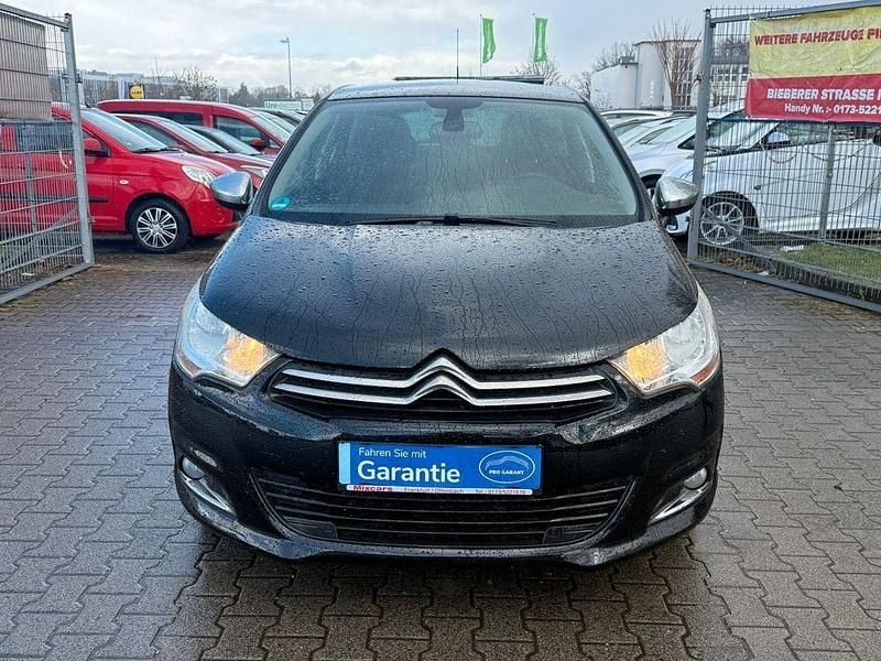 Gebraucht Citroën C4 SELECTION 150 PS (110 kW) 2013 Schwarz Limousine