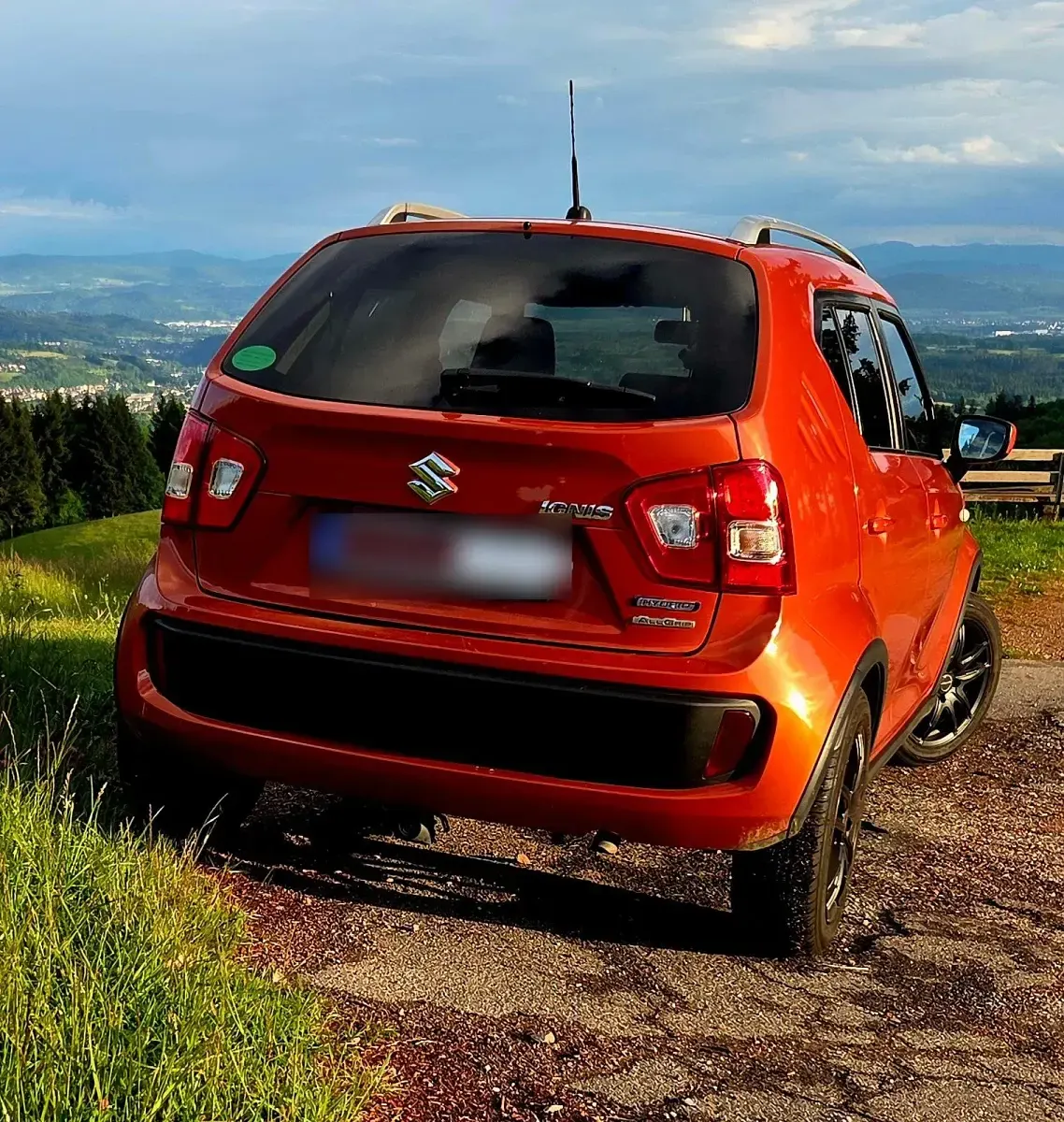 Gebraucht Suzuki Ignis 90 PS (66 kW) 2020 Orange SUV