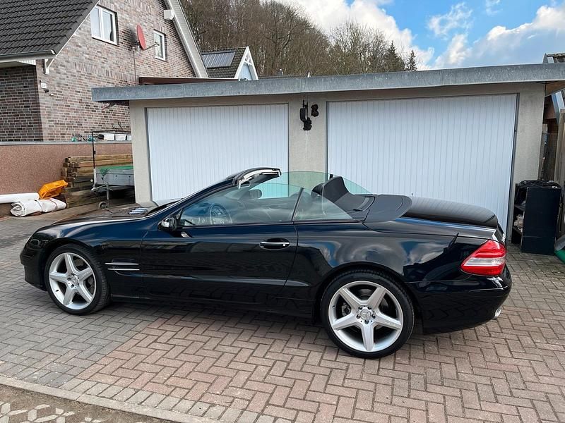 Schwarz Gebraucht 2007 Mercedes SL500 Cabrio | 34.500 € (Fairer Preis) - Bild 1/4