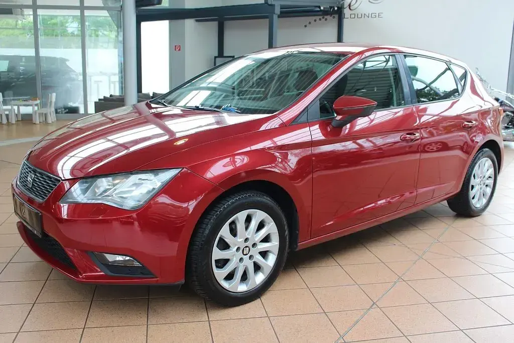 Gebraucht Seat Leon Style 122 PS (89 kW) 2014 Rot Limousine
