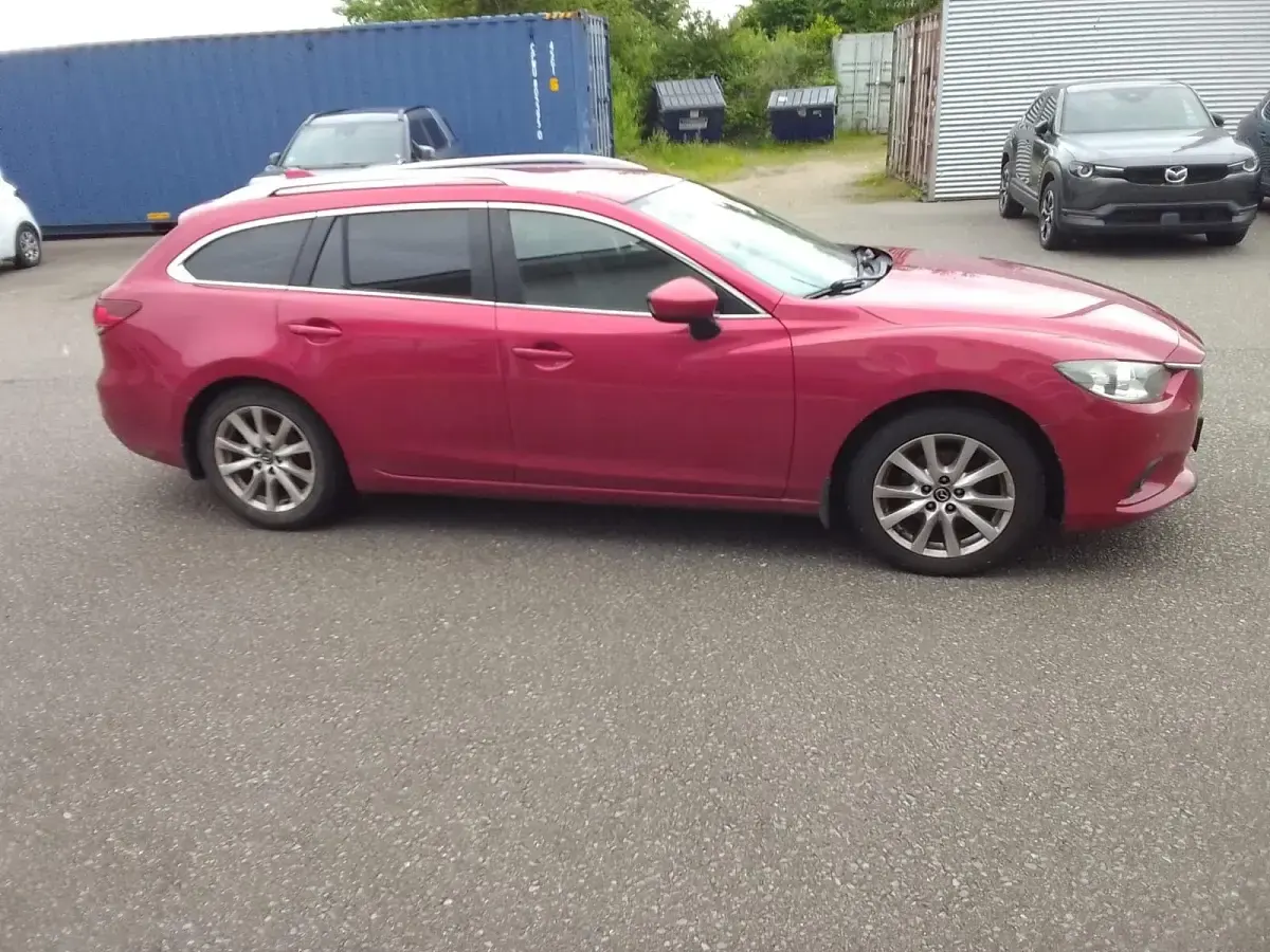 Gebraucht Mazda 6 150 PS (110 kW) 2014 Rot Kombi