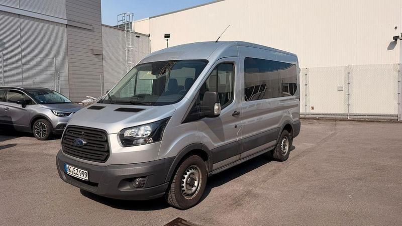 Usata Ford Transit 131 CV (96 kW) 2017 Argento Monovolume